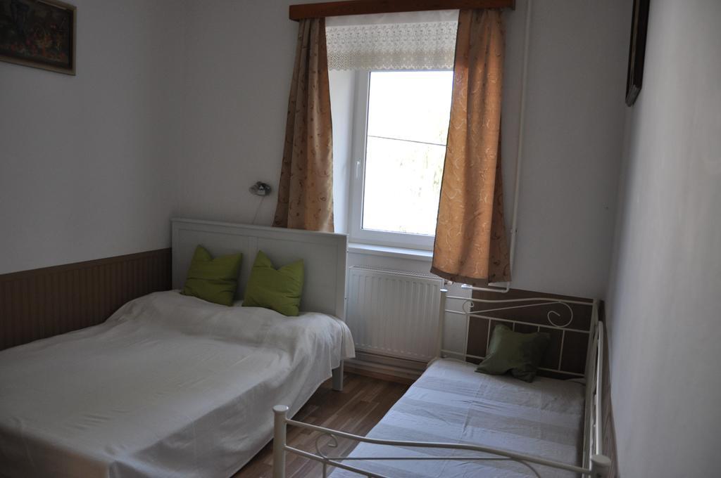 Gloriett Panzio Bed and Breakfast Fertőboz Buitenkant foto